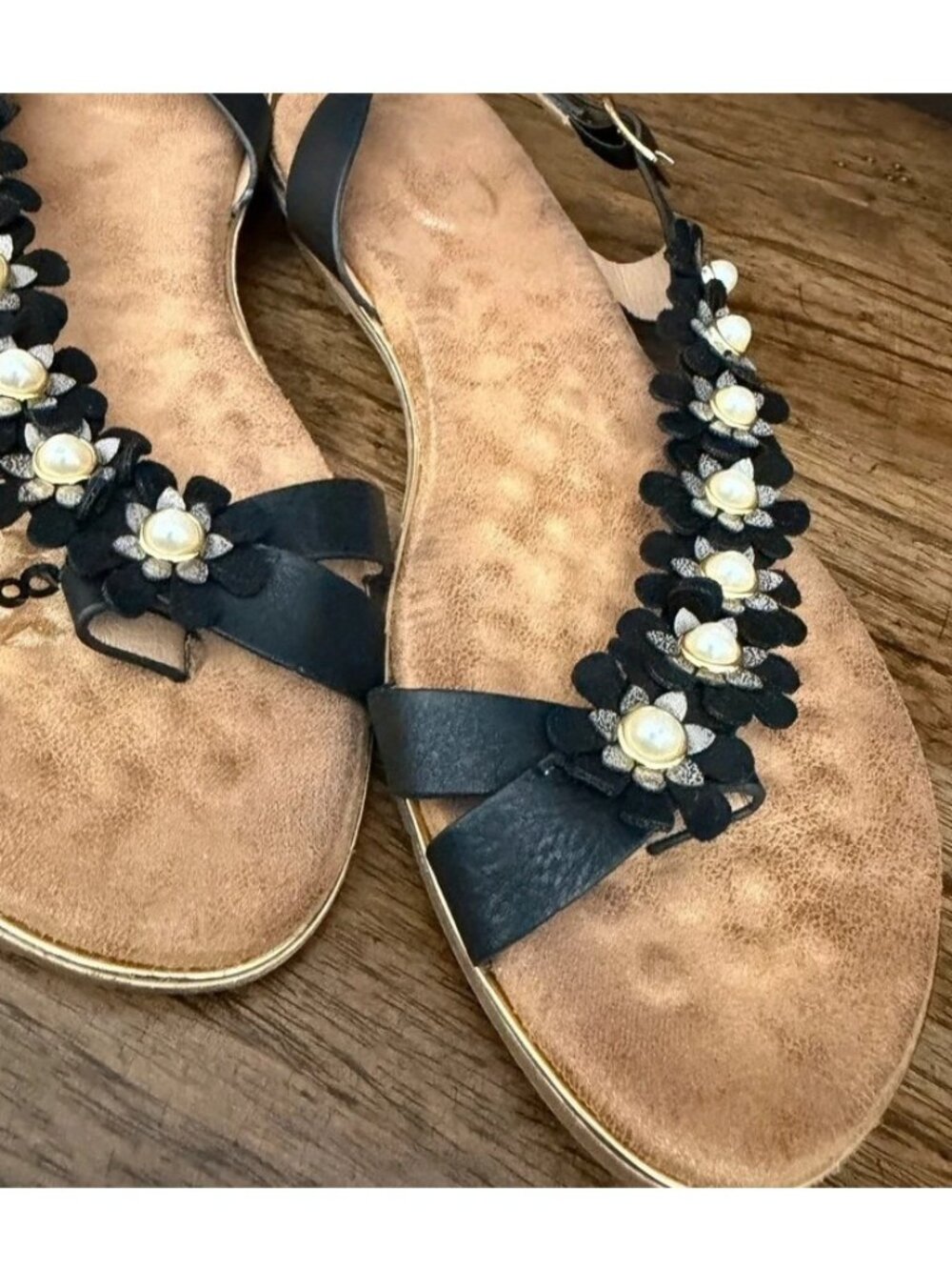 Atalina Floral Accents Sandals Size 8